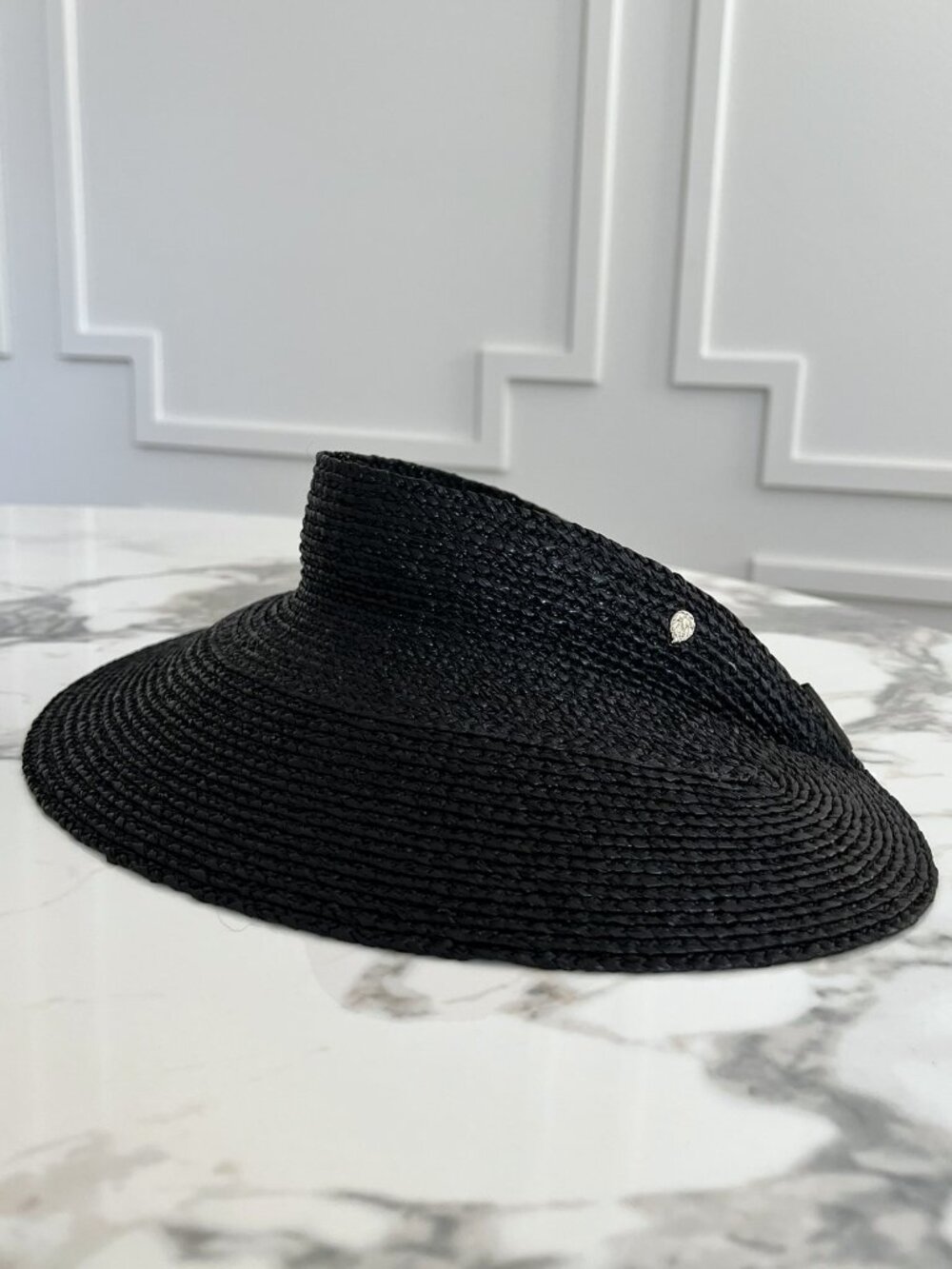 NWT - Helen Kaminski Marisol Raffia Visor - Charcoal👒